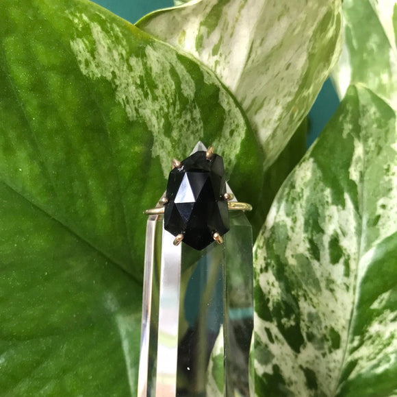 Gold Faceted Onyx Ring (6.5)