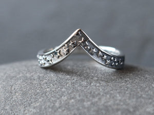 Chevron Star Ring