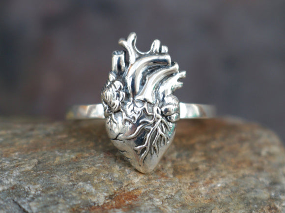 Anatomical Heart Ring